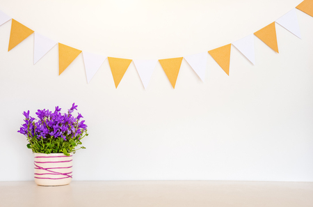 Farben und Materialien im Kinderzimmer: Von der Babyzeit bis zum Teenageralter