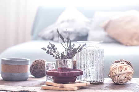 Farben und Materialien: Harmonische Einrichtung offener Wohnbereiche